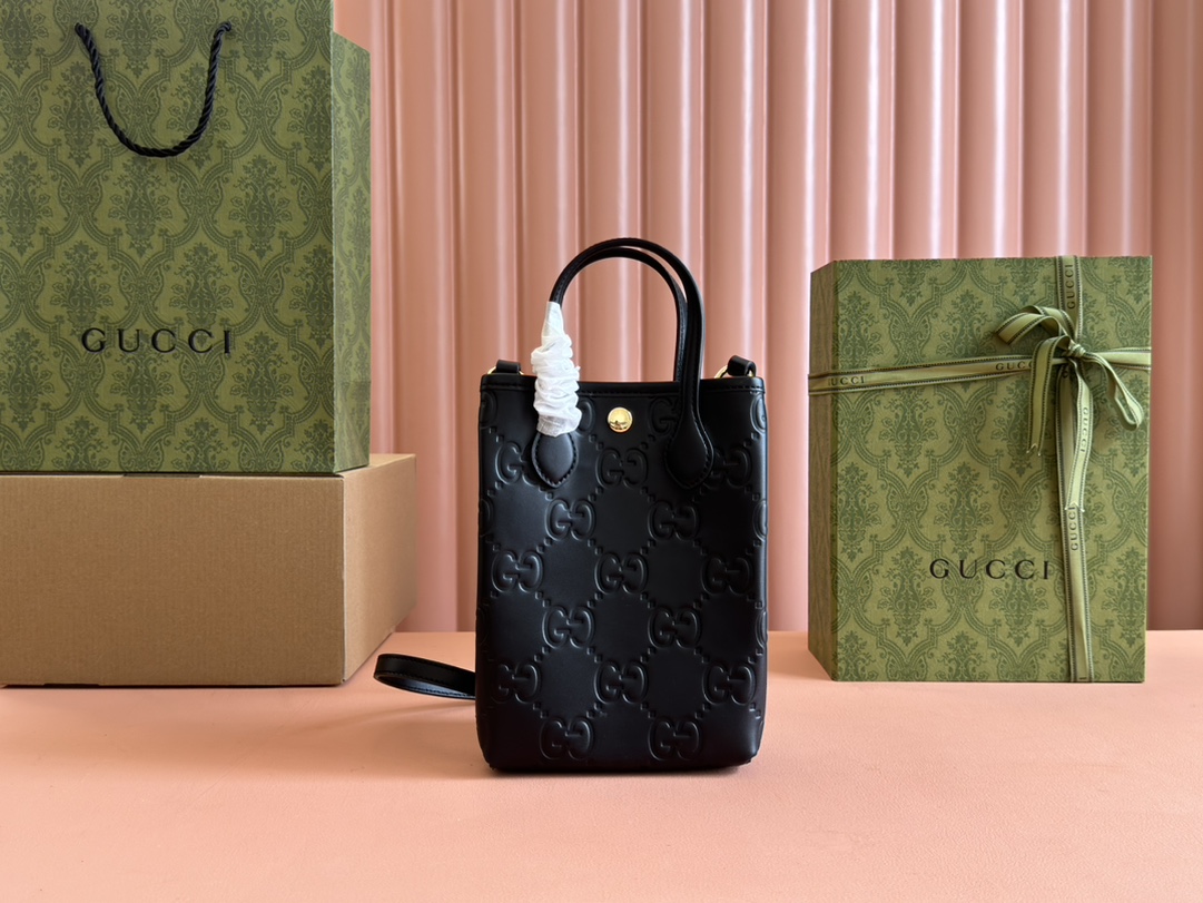 Gucci Satchel Bags